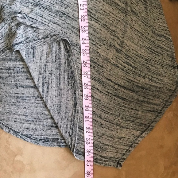 Three Dots Asymmetrical Long Tunic Top L - Picture 6 of 6